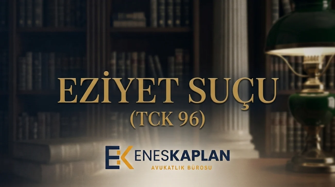 Eziyet suçu (TCK 96) cezası 2-5 yıl, nitelikli hâlde 3-8 yıl hapistir. Unsurları, şikâyet, zamanaşımı ve kasten yaralamadan farkı tablolarla anlatıldı.